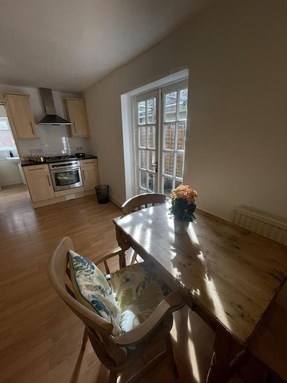 Appartement Beautiful Ground Floor Garden Flat à Londres Extérieur photo